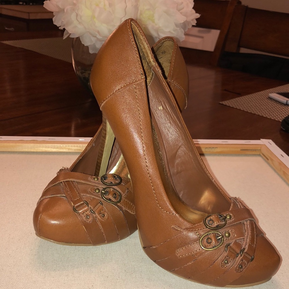 Brown heels
